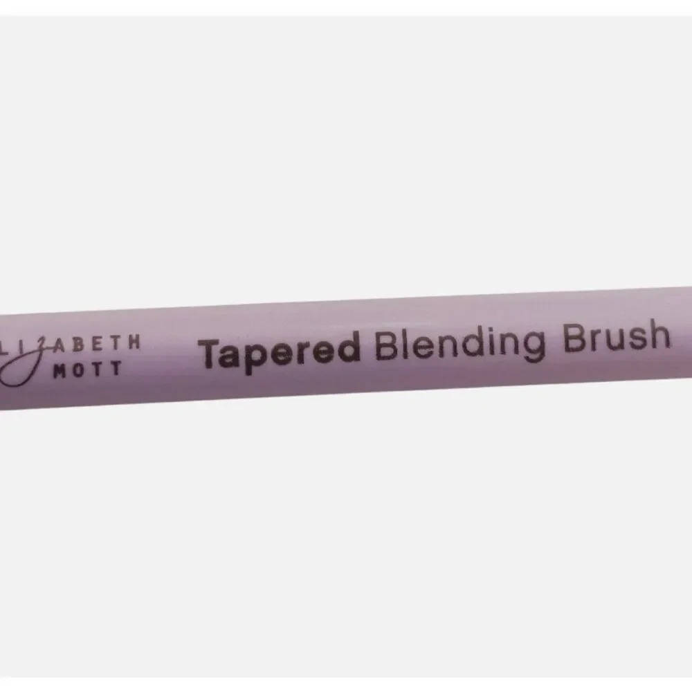 Elizabeth Mott Lilac Tapered Blending Brush
